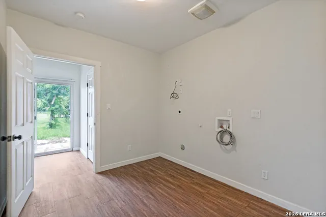 3221 JOHN CAMPBELLS TRL Austin, TX 78735