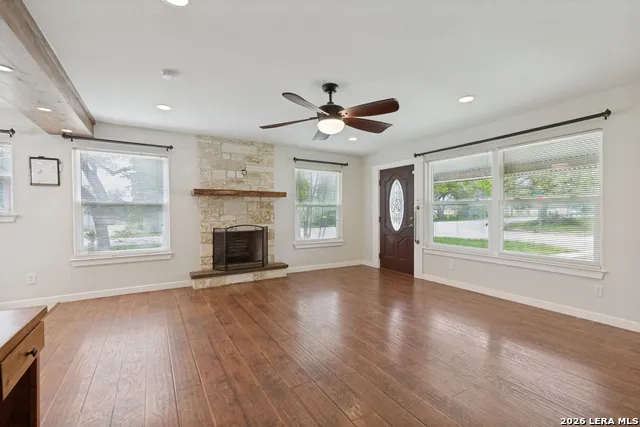 3221 JOHN CAMPBELLS TRL Austin, TX 78735