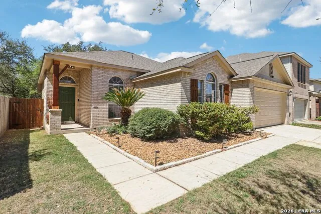 10723 Kobort Helotes, TX 78023