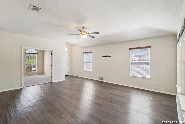 10723 Kobort Helotes, TX 78023