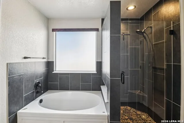 10723 Kobort Helotes, TX 78023