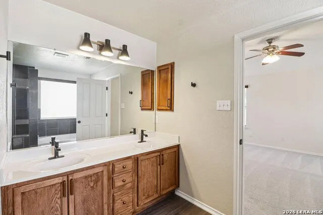 10723 Kobort Helotes, TX 78023