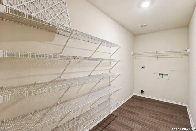 10723 Kobort Helotes, TX 78023