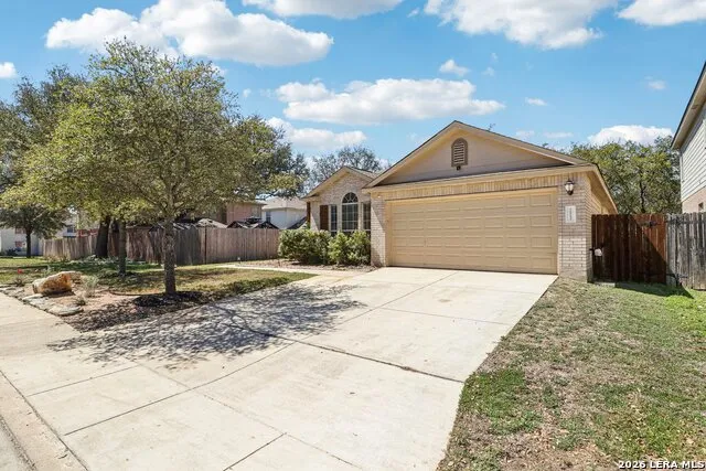 10723 Kobort Helotes, TX 78023