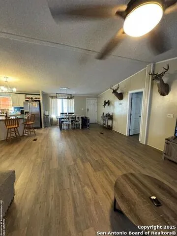 606 MAIN ST Cotulla, TX 78014