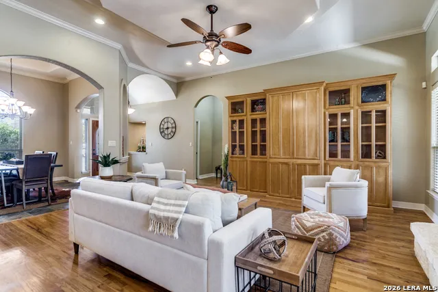 386 Wentworth Spring Branch, TX 78070