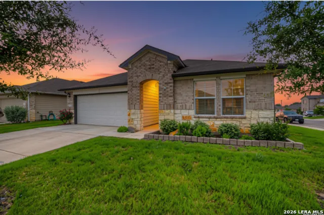 800 Bahia Seguin, TX 78155