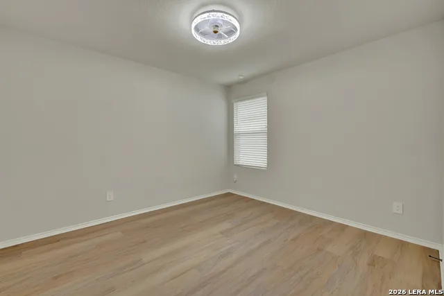 800 Bahia Seguin, TX 78155