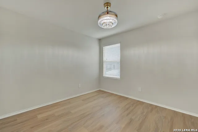 800 Bahia Seguin, TX 78155