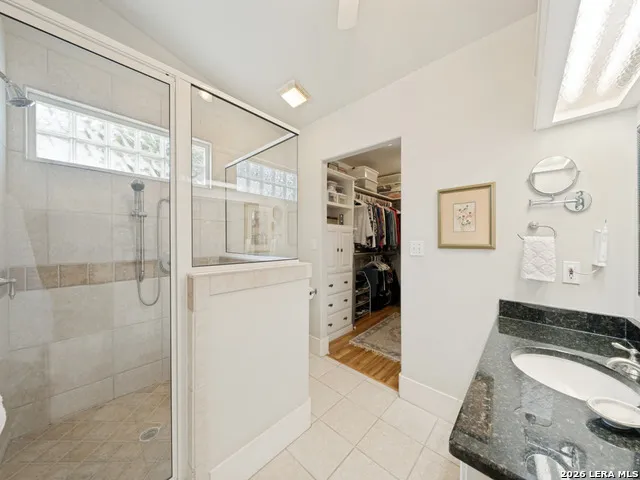 217 W Morse St. Fredericksburg, TX 78624