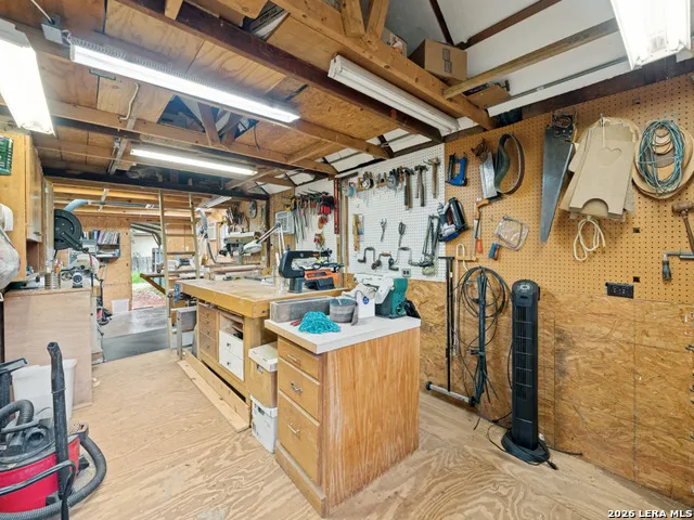217 W Morse St. Fredericksburg, TX 78624