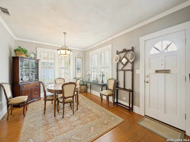 217 W Morse St. Fredericksburg, TX 78624
