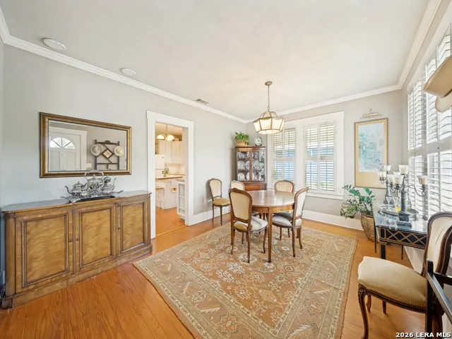 217 W Morse St. Fredericksburg, TX 78624