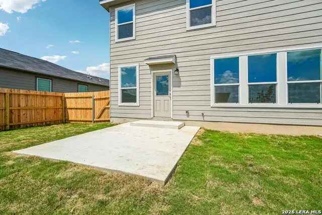 4132 BRIAR PARK Seguin, TX 78155