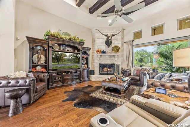 1930 Rothschild New Braunfels, TX 78132