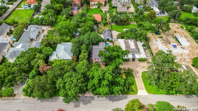 214 Terrell Rd Terrell Hills, TX 78209