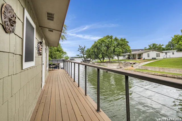 1122 HILL CIRCLE EAST DR Granite Shoals, TX 78654