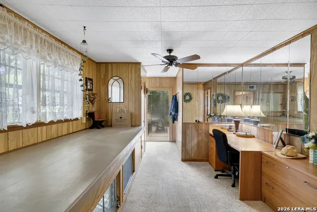 1122 HILL CIRCLE EAST DR Granite Shoals, TX 78654