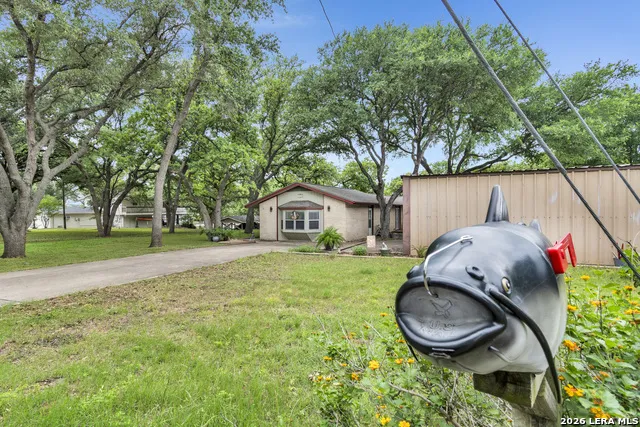 1122 HILL CIRCLE EAST DR Granite Shoals, TX 78654