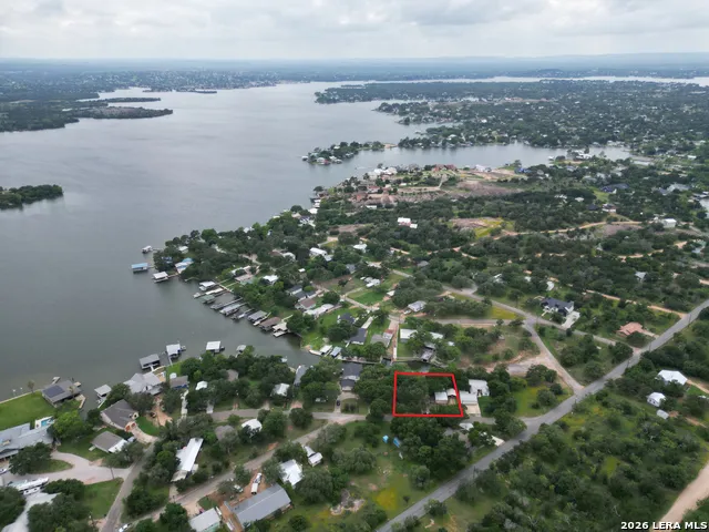 1122 HILL CIRCLE EAST DR Granite Shoals, TX 78654