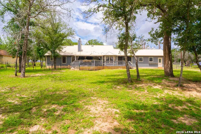 759 FALLING LEAVES DR Adkins, TX 78101