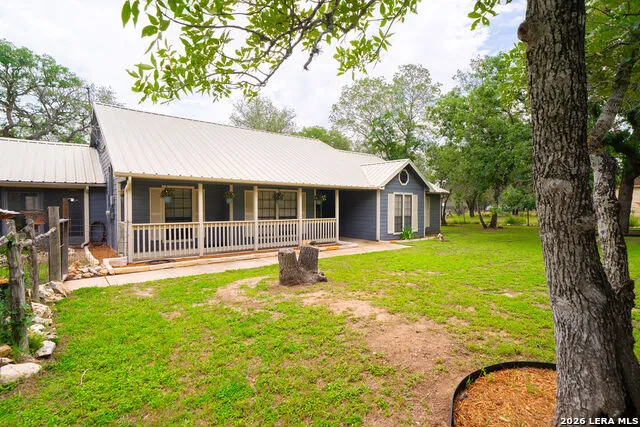 759 FALLING LEAVES DR Adkins, TX 78101
