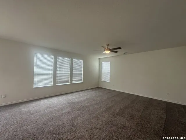 440 Sunrise Park Seguin, TX 78155