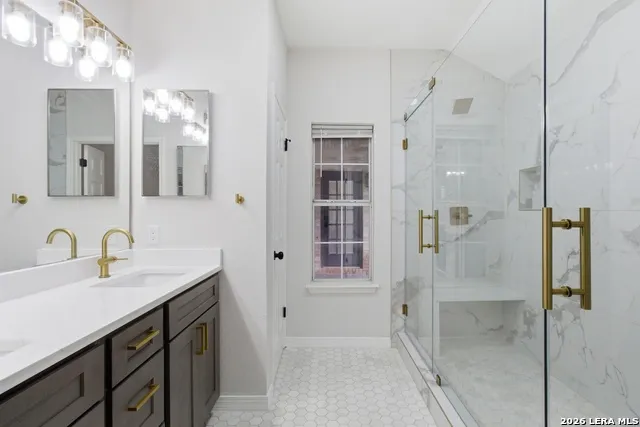 9422 Gray Sage Helotes, TX 78023