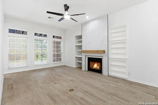 9422 Gray Sage Helotes, TX 78023
