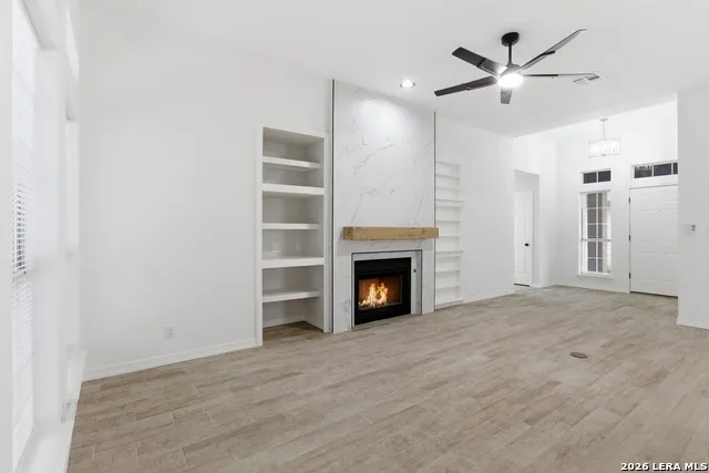 9422 Gray Sage Helotes, TX 78023