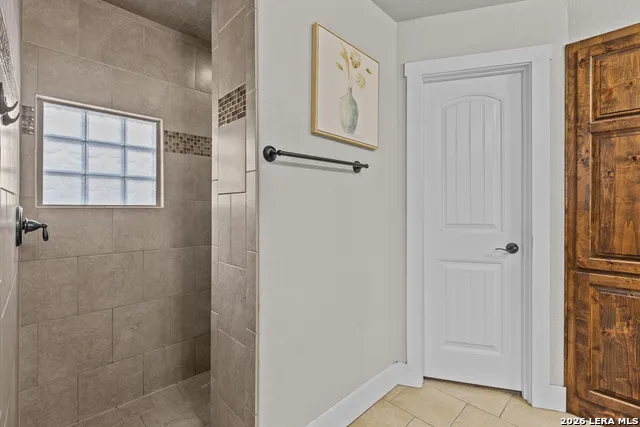 1812 Wandering Trail Pleasanton, TX 78064