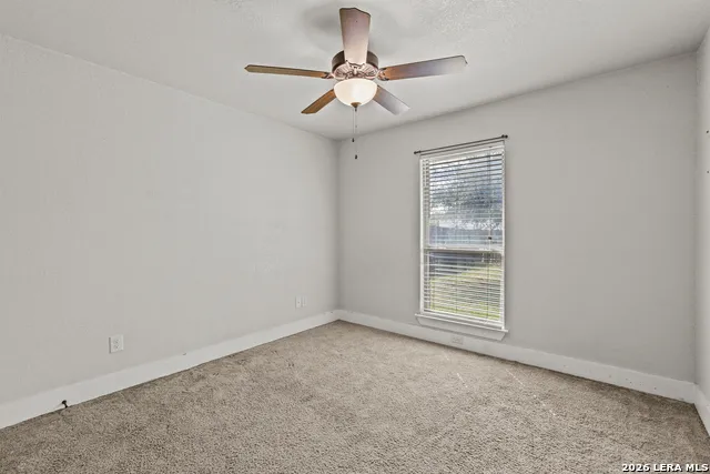 1812 Wandering Trail Pleasanton, TX 78064