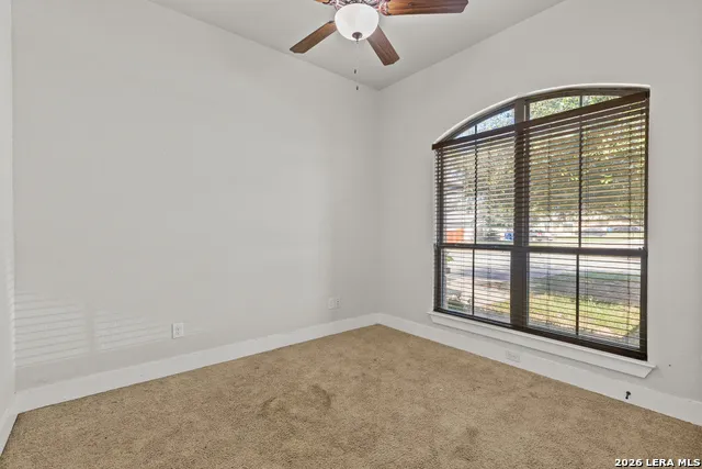 1812 Wandering Trail Pleasanton, TX 78064