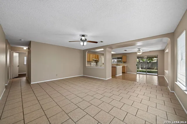 916 ABERCORN Schertz, TX 78154