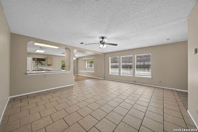 916 ABERCORN Schertz, TX 78154