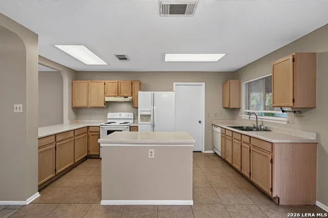 916 ABERCORN Schertz, TX 78154