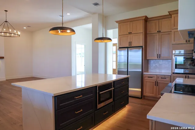 977 PINTO CYN Bandera, TX 78003