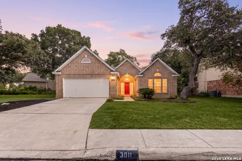 3011 FALL CREST DR