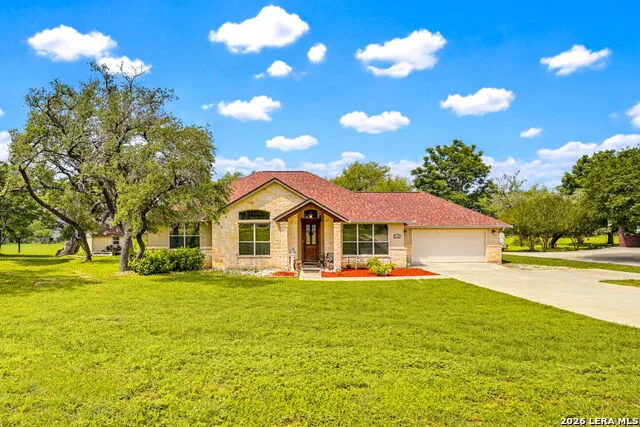1103 Eagle View Pleasanton, TX 78064