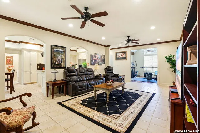 1103 Eagle View Pleasanton, TX 78064