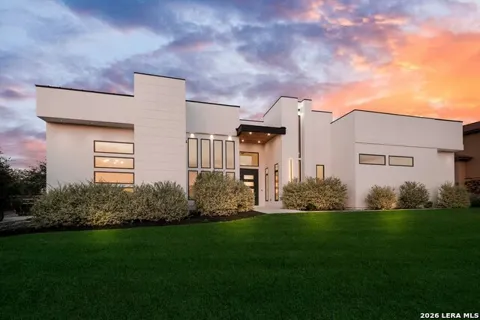 23122 HENNESS PASS