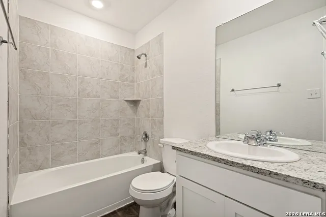 15719 Clove Spice Way Von Ormy, TX 78073