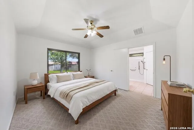 109 Windcrest Floresville, TX 78114
