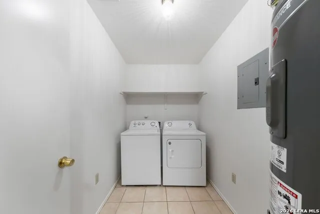 109 Windcrest Floresville, TX 78114