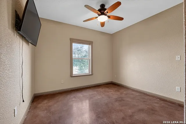 2217 County Road 412 Stockdale, TX 78160