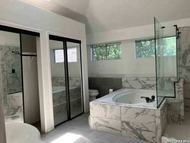 7702 Rohrdanz Live Oak, TX 78233