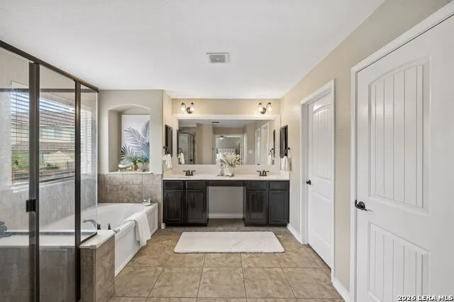 4031 Calle De Cobre San Antonio, TX 78257
