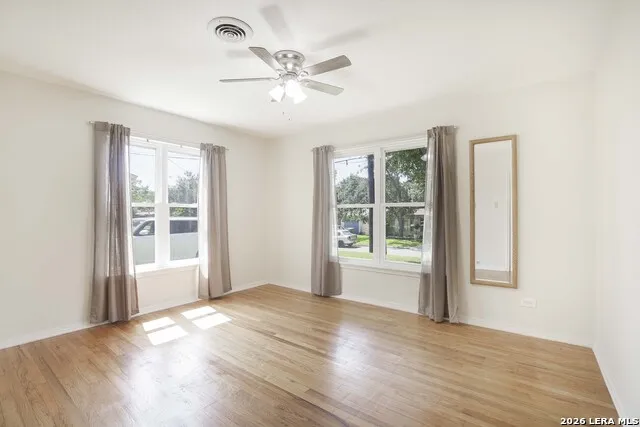 1135 Vanderbilt San Antonio, TX 78210