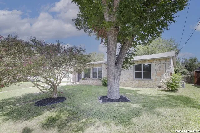 1135 Vanderbilt San Antonio, TX 78210