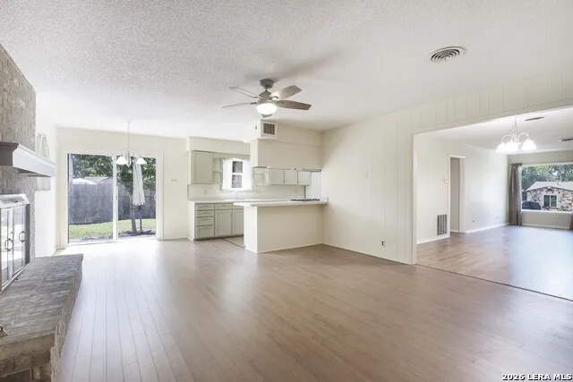 1135 Vanderbilt San Antonio, TX 78210